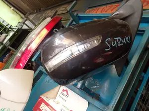 Suzuki Escudo Side Mirror 2009-2013