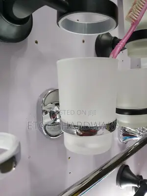 Toothbrush Holder 1206