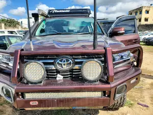 Toyota Land Cruiser 2016 Burgundy