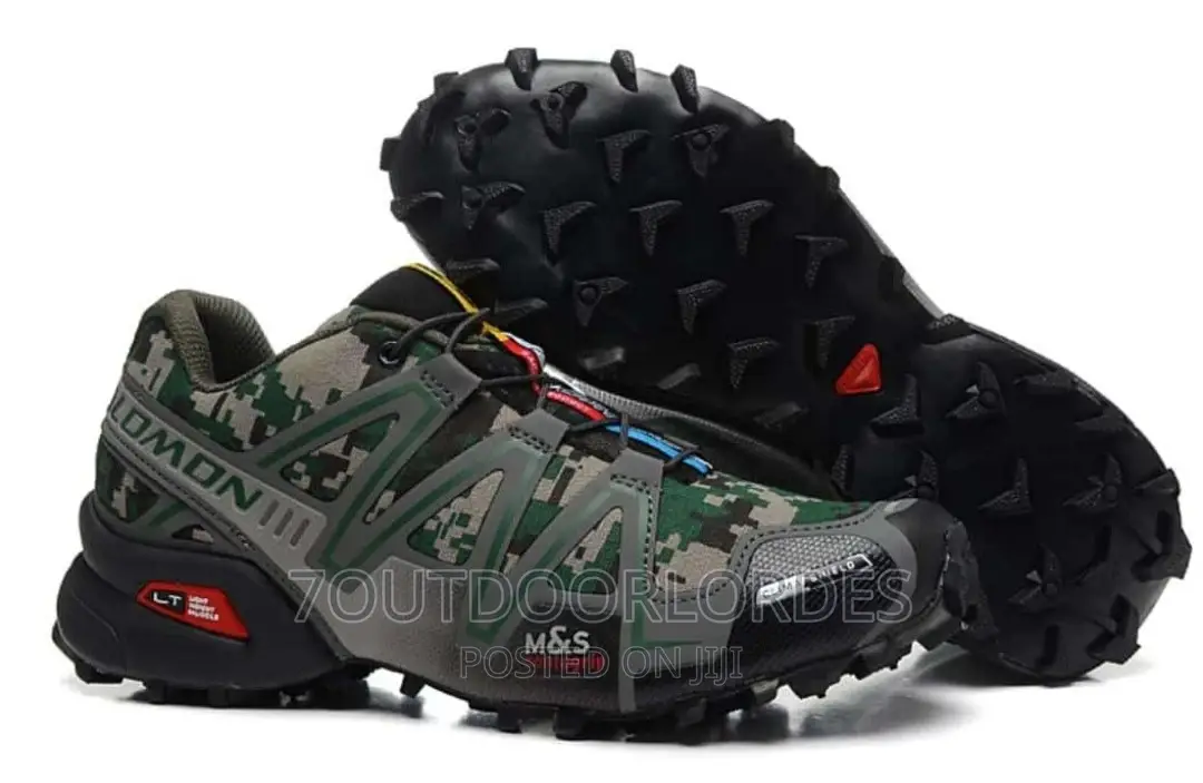 Salomon Sneakers