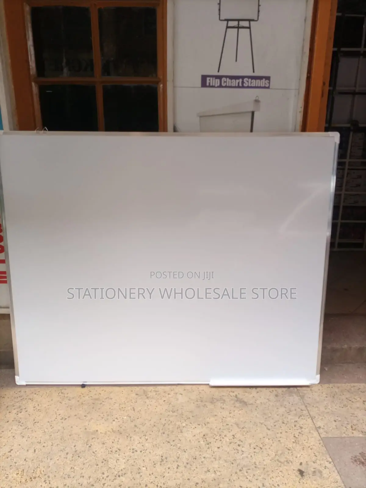 High Quality Whitboards 120cm by 150cm