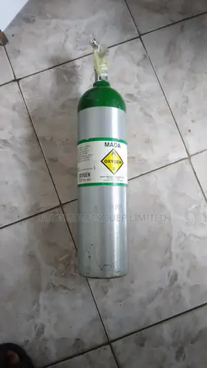 415L Oxygen Cylinder With Regulator