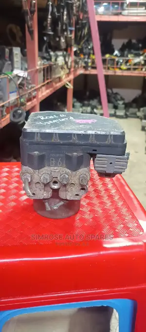 Abs Pump Module for Toyota Rav4/Vanguard