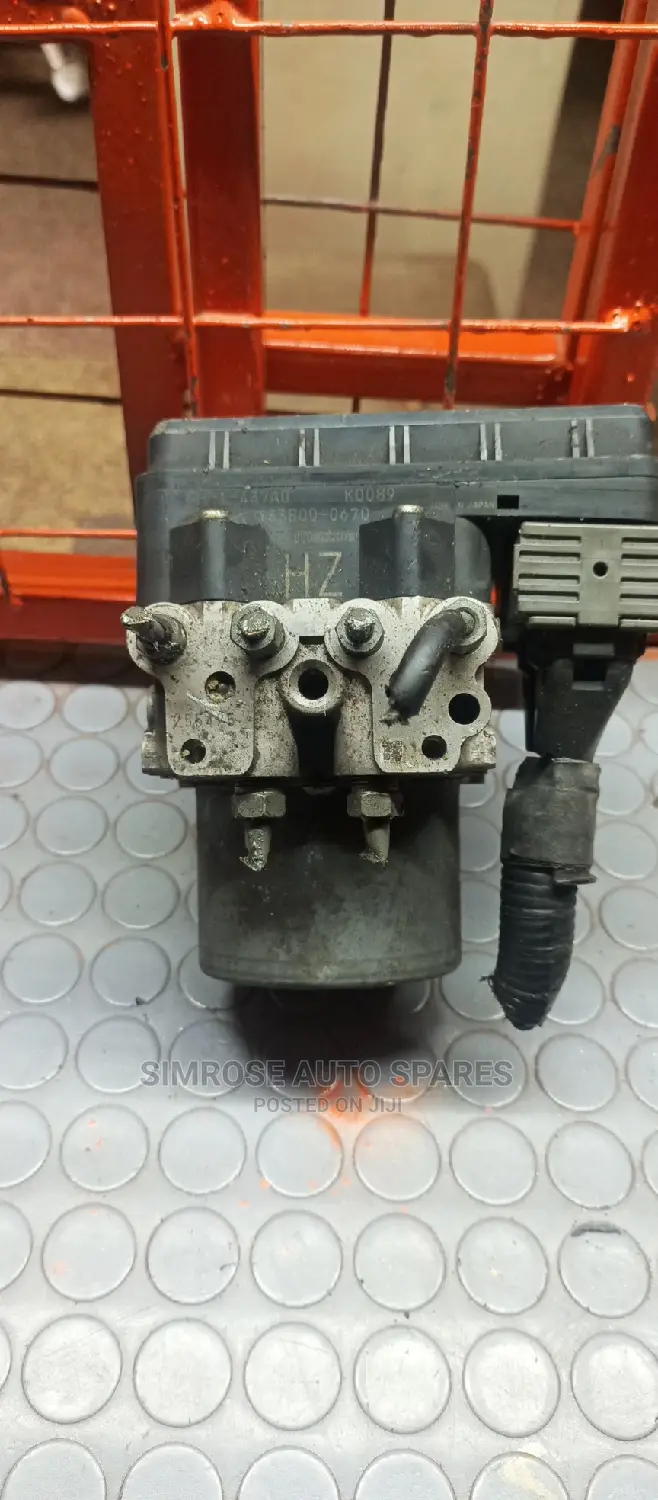 Mazda Axela Abs Pump Module.