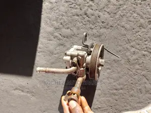 Nissan Navara Y25 D40 Power Steering Pump