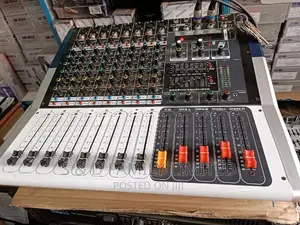 8 Channels Pro Mixer