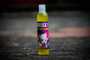Brisky Dog Cat Shampoo.