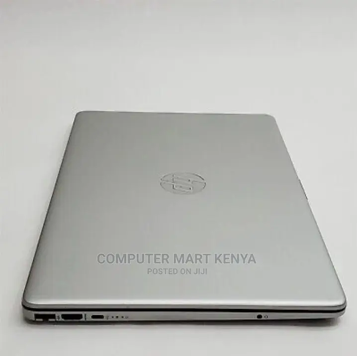 New Laptop HP 8GB Intel Core I3 SSD 256GB