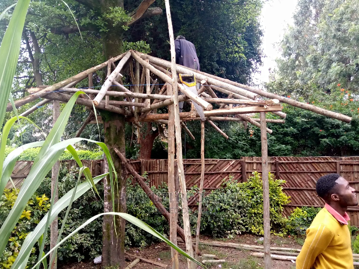 Home Resting Makuti Gazebo