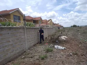 Electric Fence Installation 850