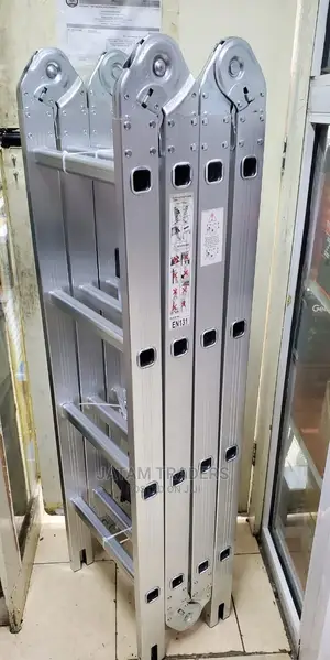 4.7m Alluminium Ladder