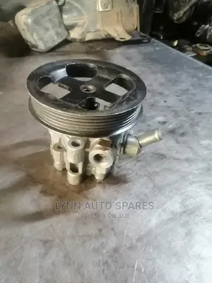 Toyota 1KZ Power Steering Pump /Cartridge