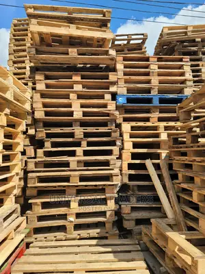 Wooden Pallets - Heavy Duty Wood Pallets