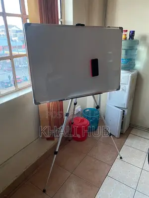 Whiteboard White Board Whiteboard With Tripod Stand.