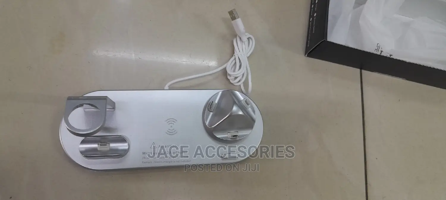 Wireless iPhone /Android Charging Stand