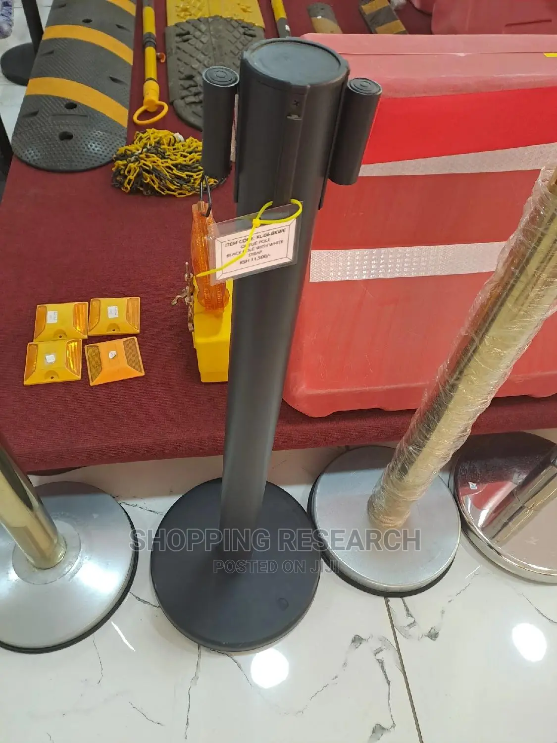 Retractable Queue Barriers Various Types And Options