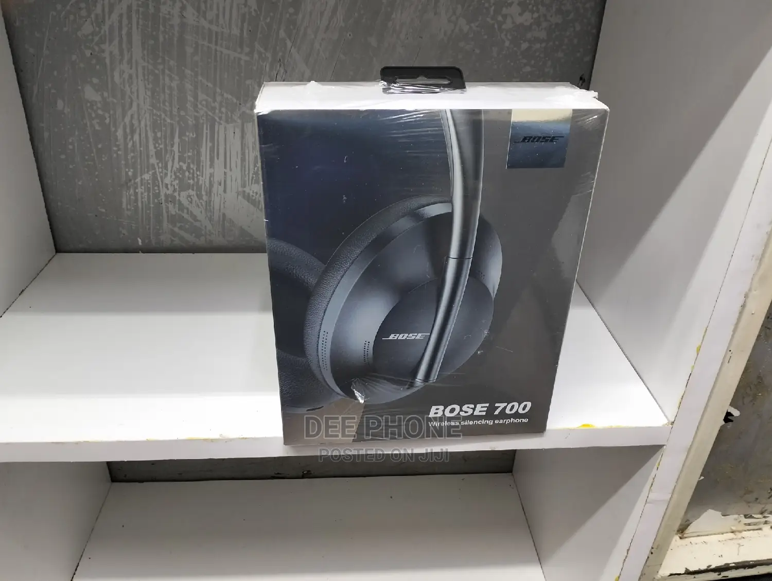 Bose 700 Bluetooth Headphones