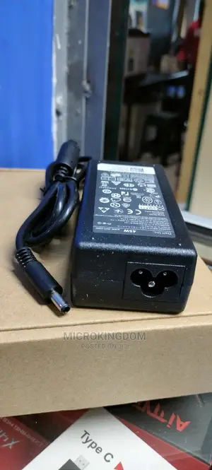 Dell Small Pin Charger