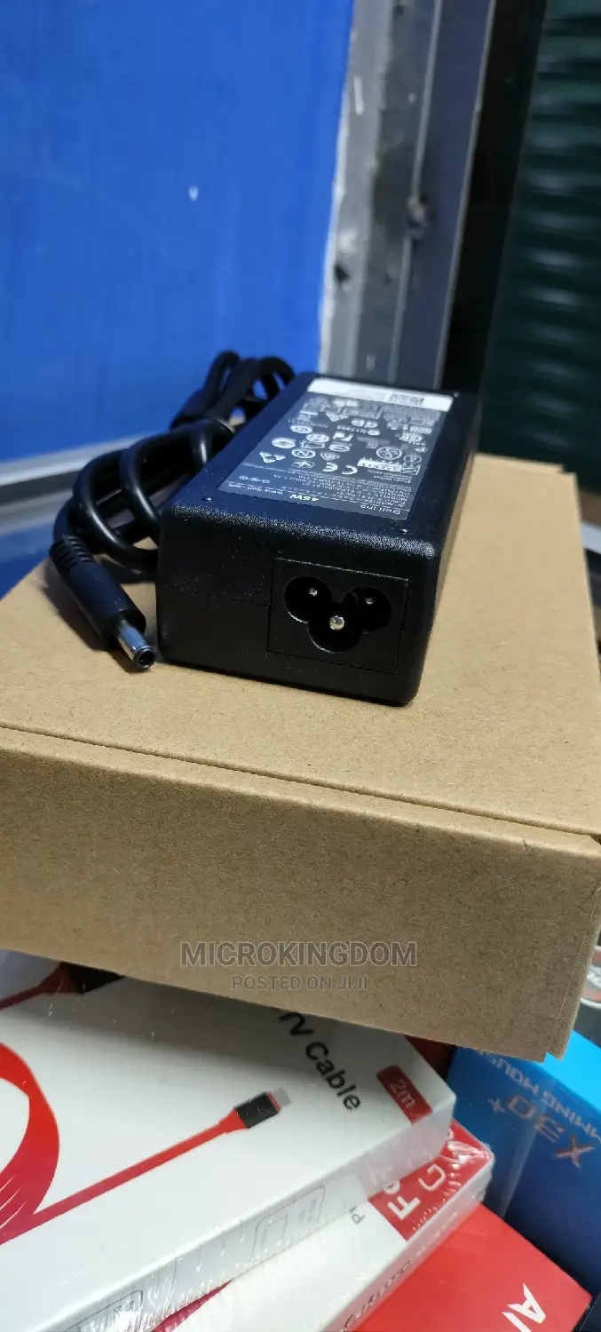 Dell Small Pin Charger