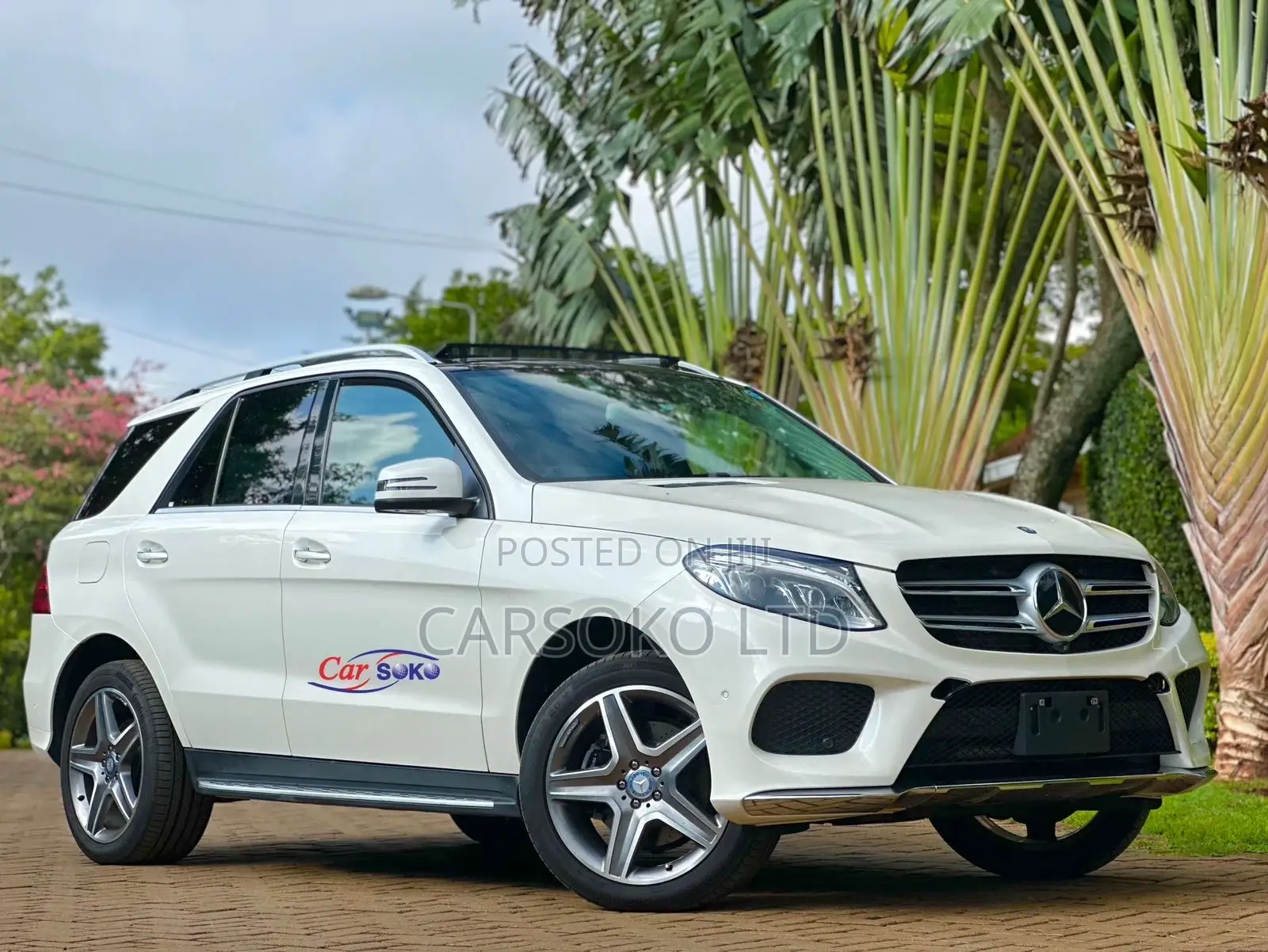 Mercedes-Benz GLE-Class 2017 White