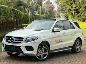 Mercedes-Benz GLE-Class 2017 White