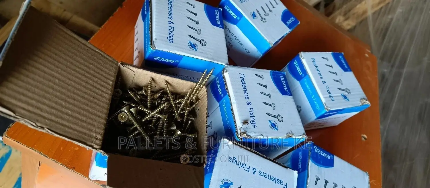 Self Tapping Screws
