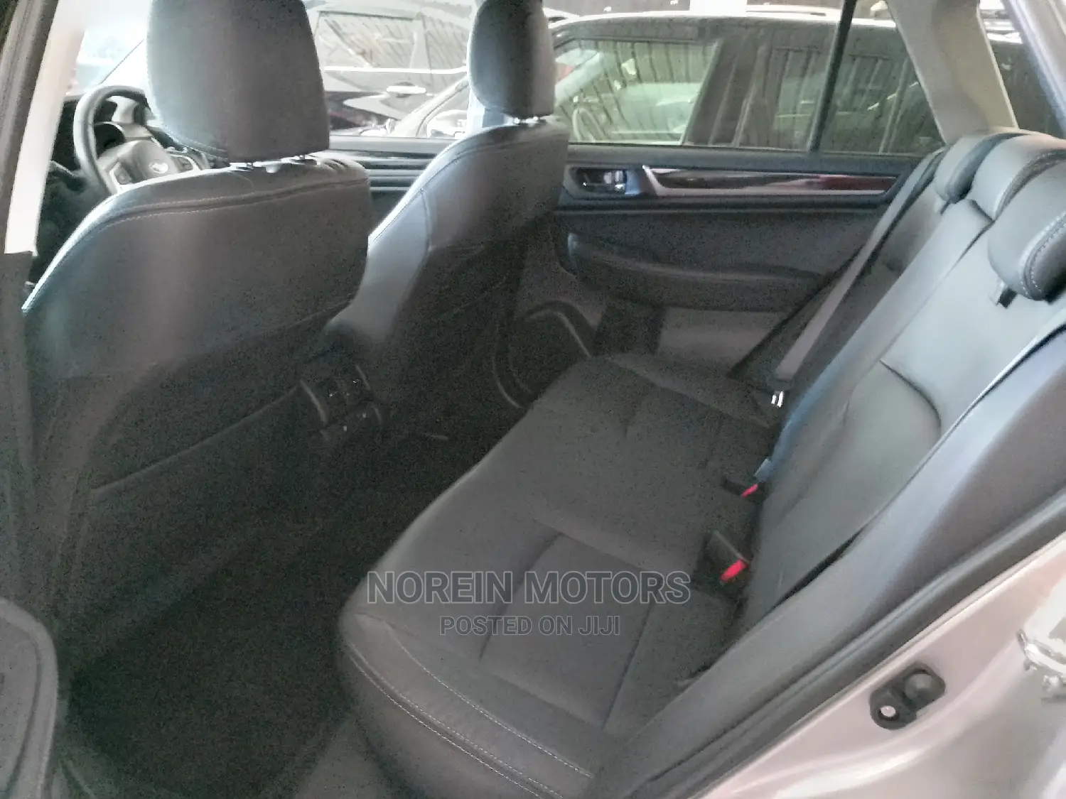 Subaru Outback 2016 Gray