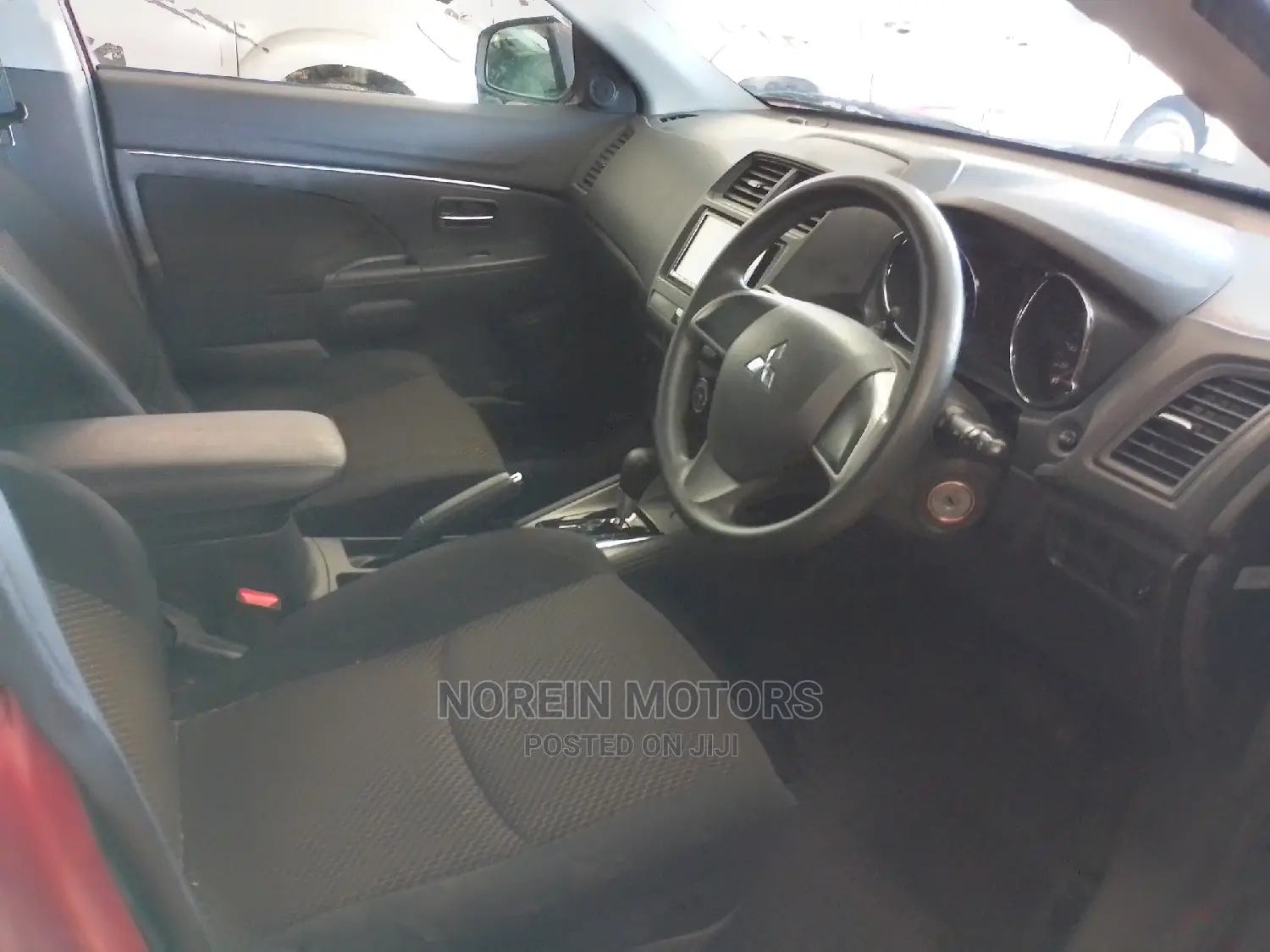 Mitsubishi RVR 2016 Red