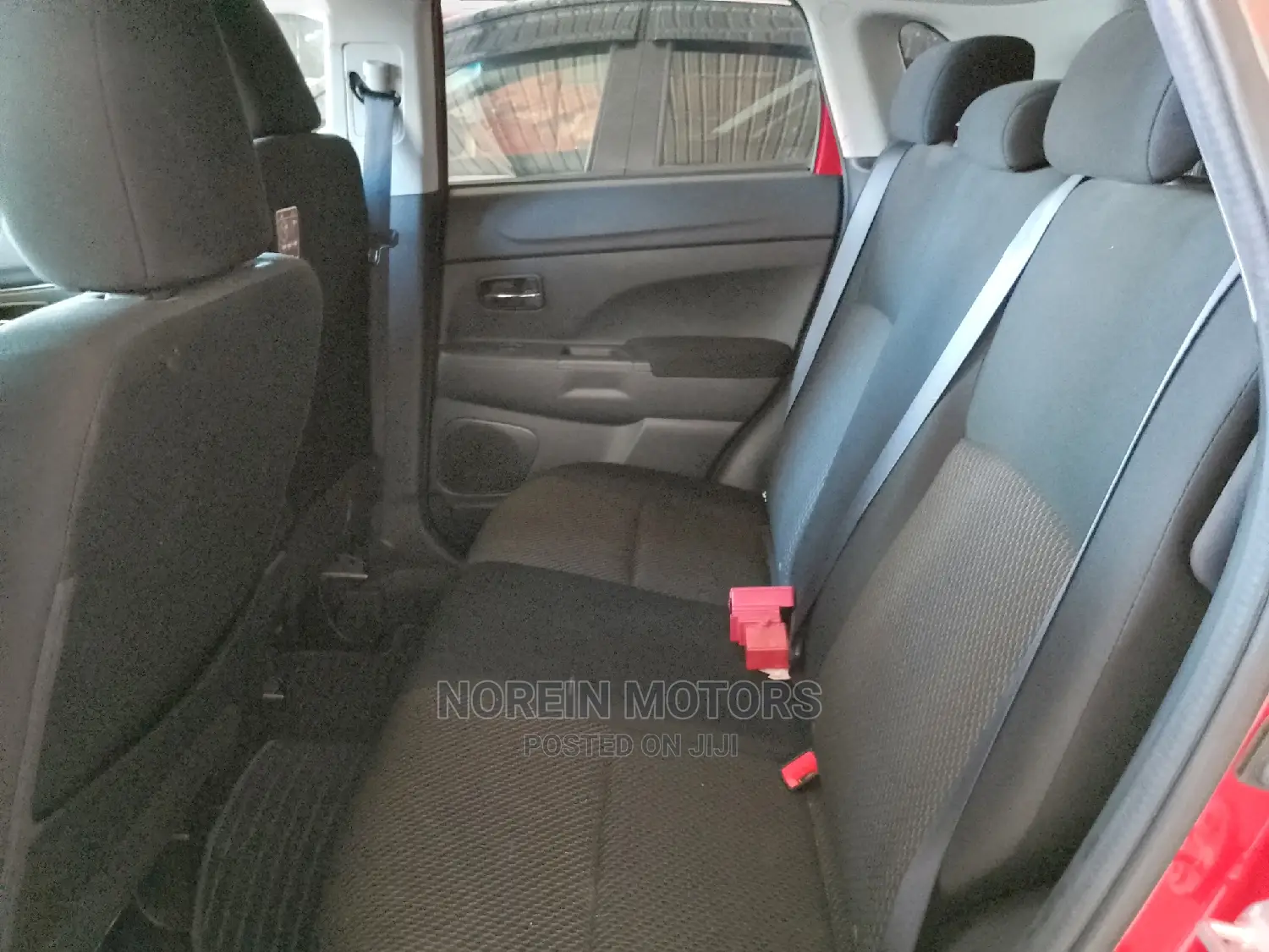 Mitsubishi RVR 2016 Red