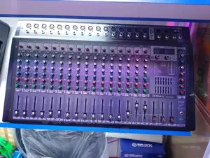 Powered Mixer Max 16 Channels