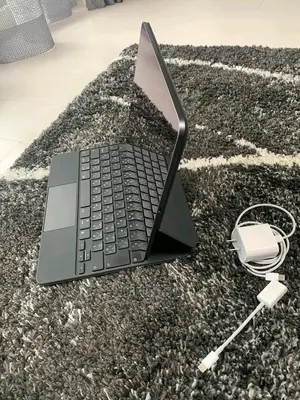 Apple iPad Pro 12.9 (2017) 128 GB Gray