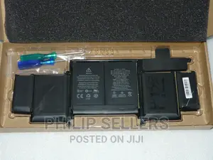 Apple Macbook Pro 13" Retina A1502 2015 Battery A1582
