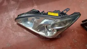 Toyota Harrier 240 (No.3) Left Headlight Assembly