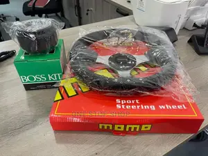 Momo Sportish Steering Wheel Cover With Hub Boss Kit