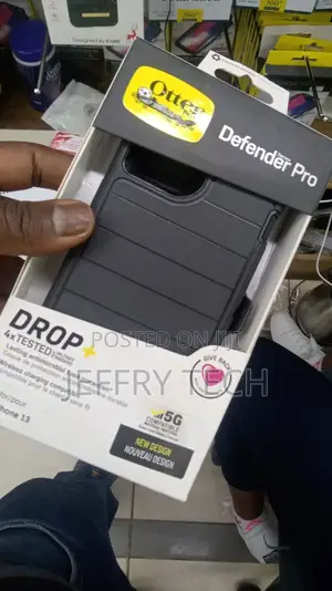 Otterbox DEFENDER SERIES SCREENLESS Case Case for iPhone 13
