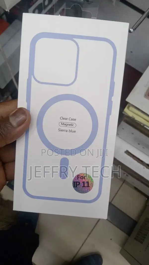 iPhone 11 Clear Sierra Blue Case With Magsafe