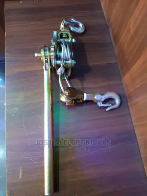 2tons 360° Ratchet Cable Puller