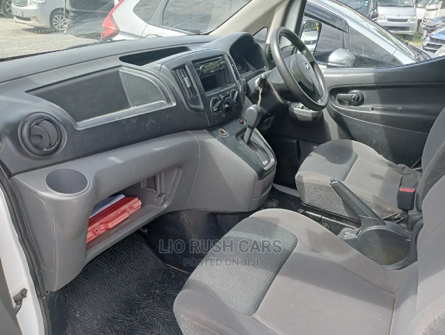 Nissan NV200 2014 White