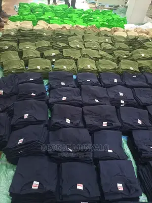 Large Quantities Plain T-shirts