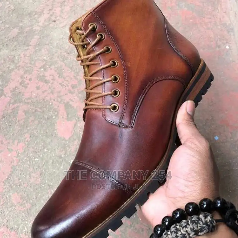 Quality Designer High Cut Official Boots
