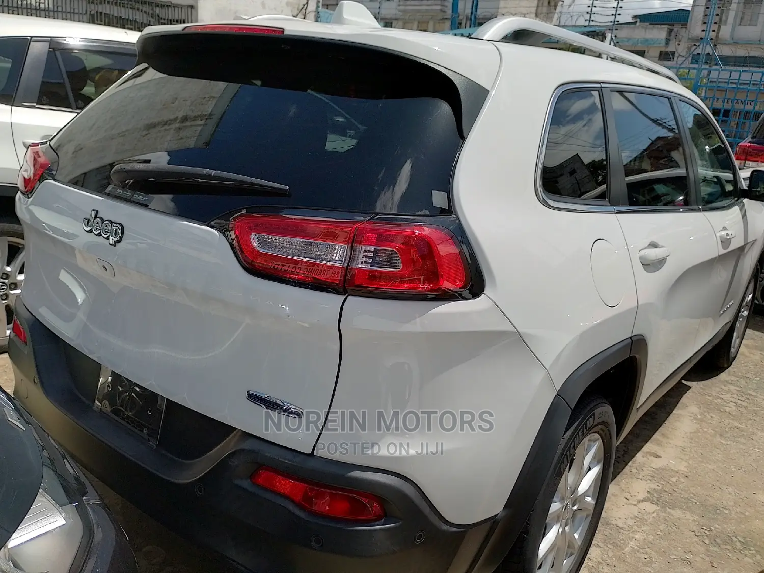 Jeep Cherokee 2015 White