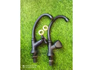 Knob and Star Kitchen Spouts