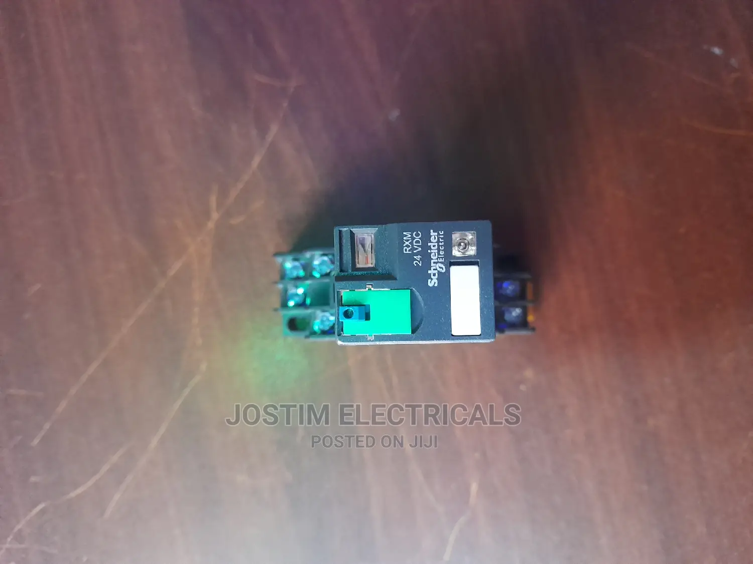 8pin 12A Schneider Relay