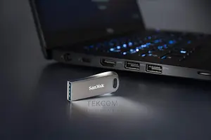 Sandisk Ultra Luxe 32GB
