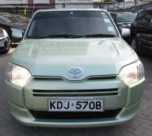 Toyota Succeed SV Premium 2016 Blue