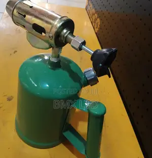 Portable Blowtorch for on Site Welding, Heating and Lighting