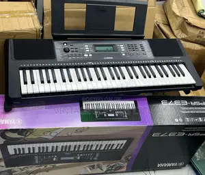 Yamaha E373 Portable Keyboard