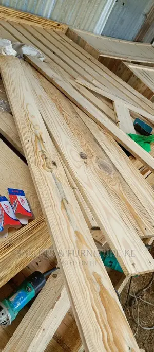 Pallets Pieces