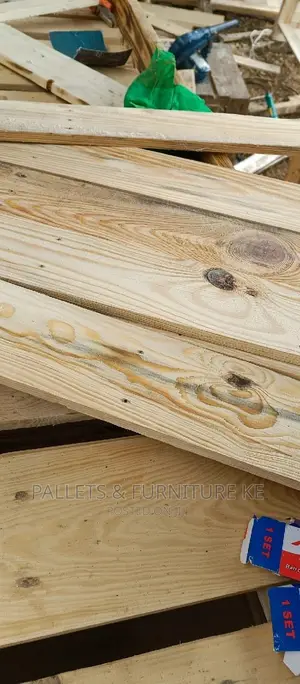 Pallets Pieces
