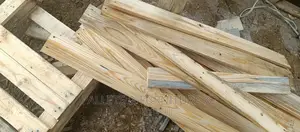 Pieces For Pallets 086